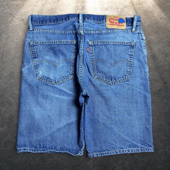 Levi's Other - Levi's 505 Regular Fit Denim Shorts Blue Vintage Skater Baggy Size 36